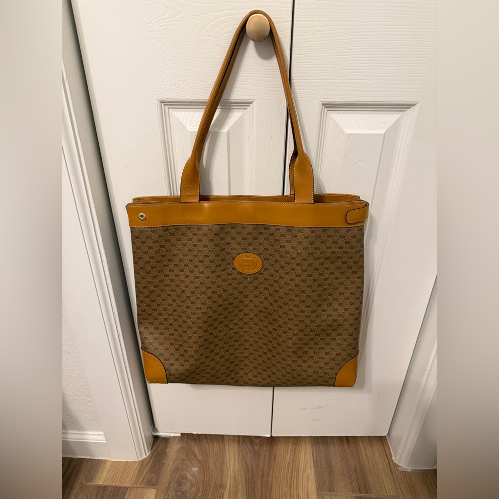 Gucci Beige Suede Interior with Gold Details